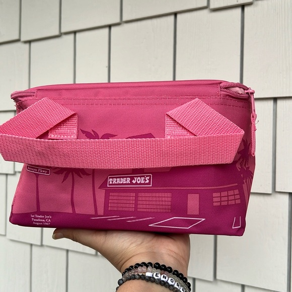 Trader Joe’s Mini Insulated Bag Pastel Pink Easter 2025 NWT - Picture 1 of 4